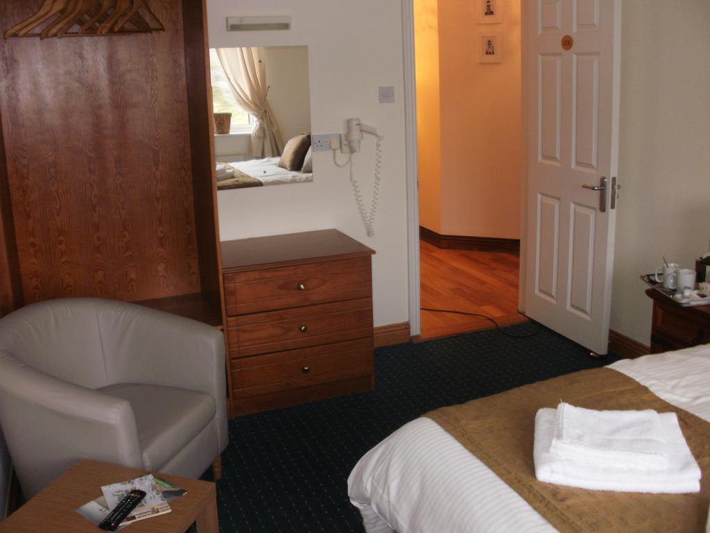 เอเลเมนส์ บี แอนด์ บี Hotel ลิสดูนวาร์นา ห้อง รูปภาพ